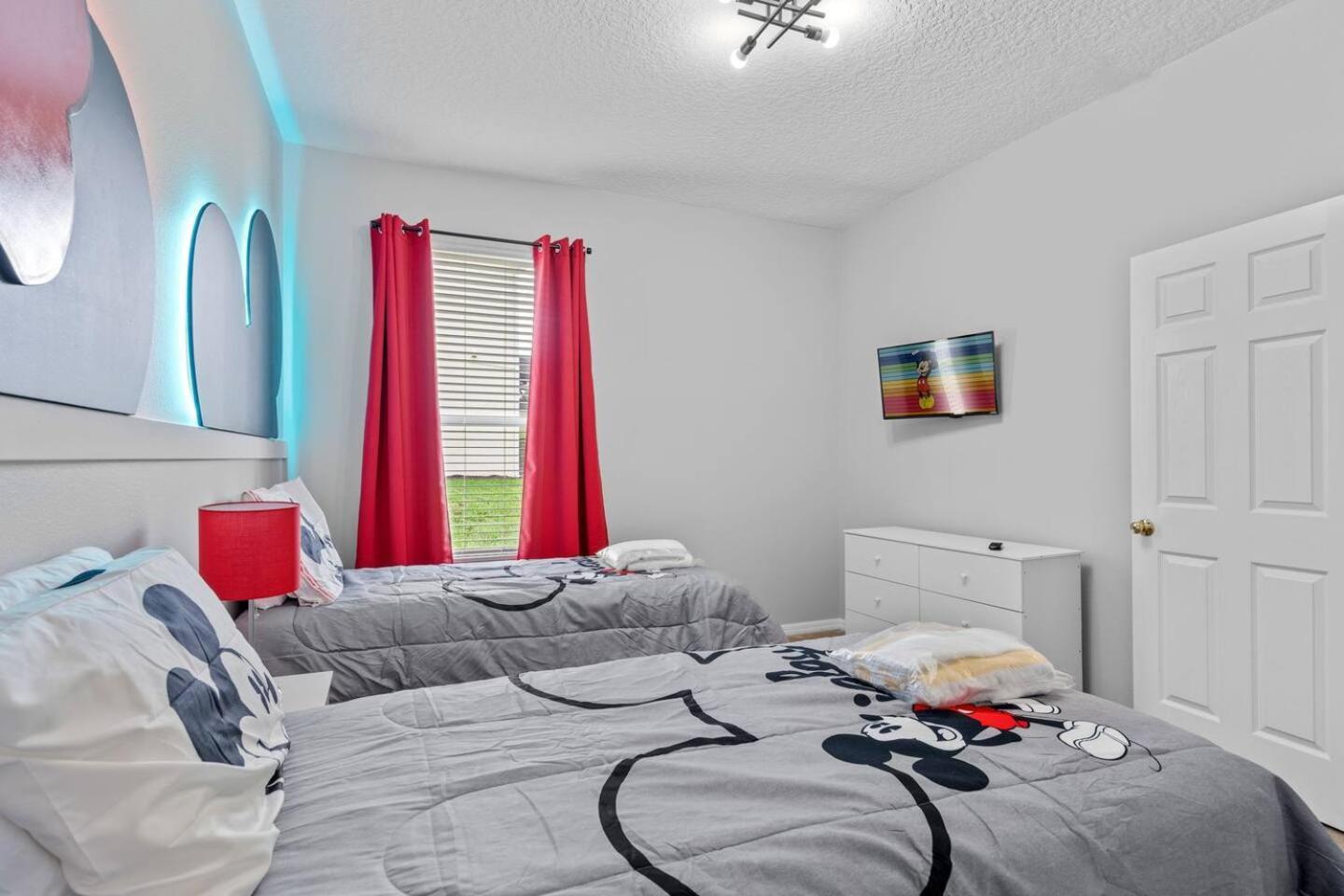 6 Bedroom 5 Bathroom Emerald Island 2601 Ib Kissimmee Bagian luar foto