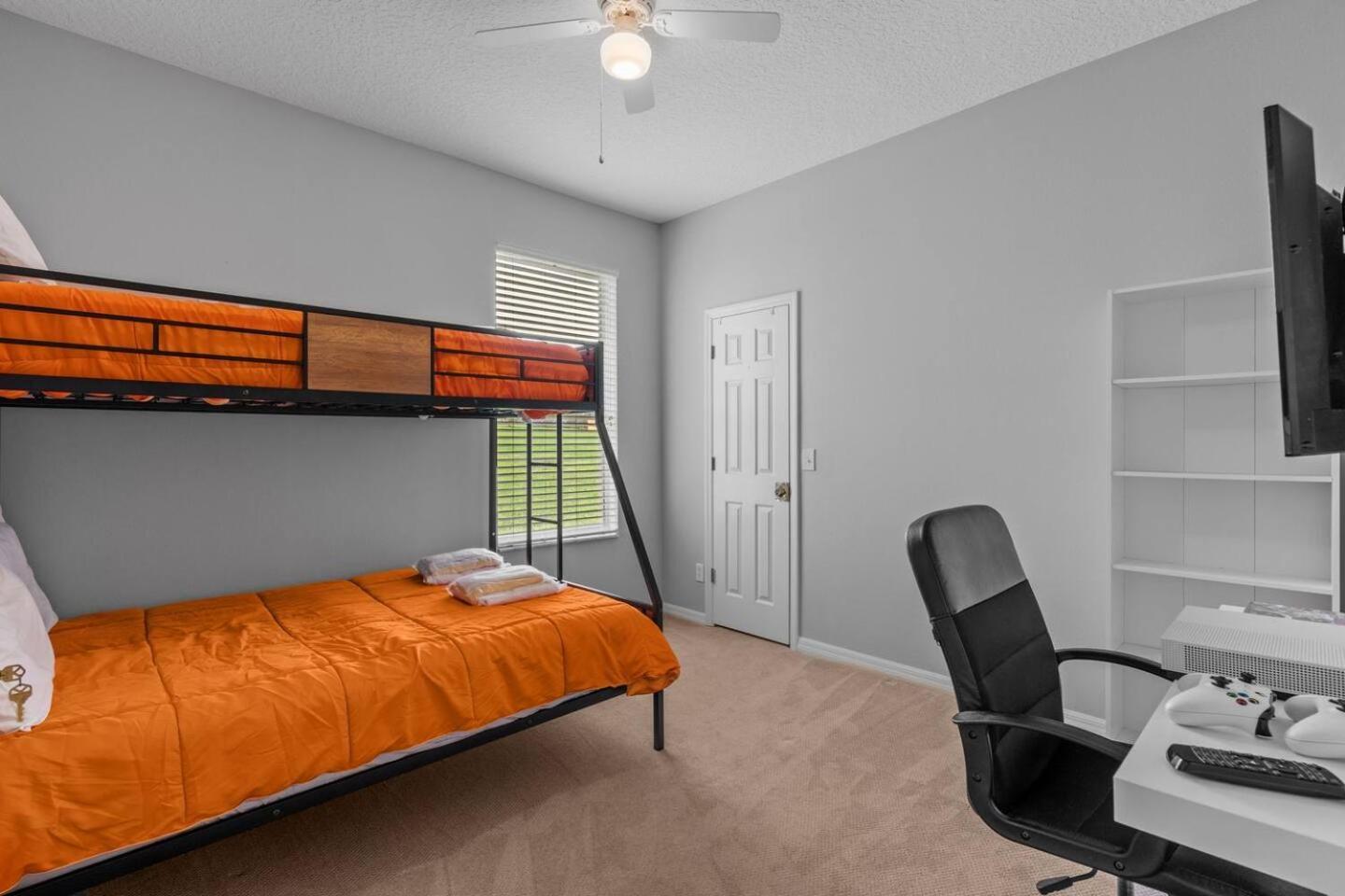 6 Bedroom 5 Bathroom Emerald Island 2601 Ib Kissimmee Bagian luar foto